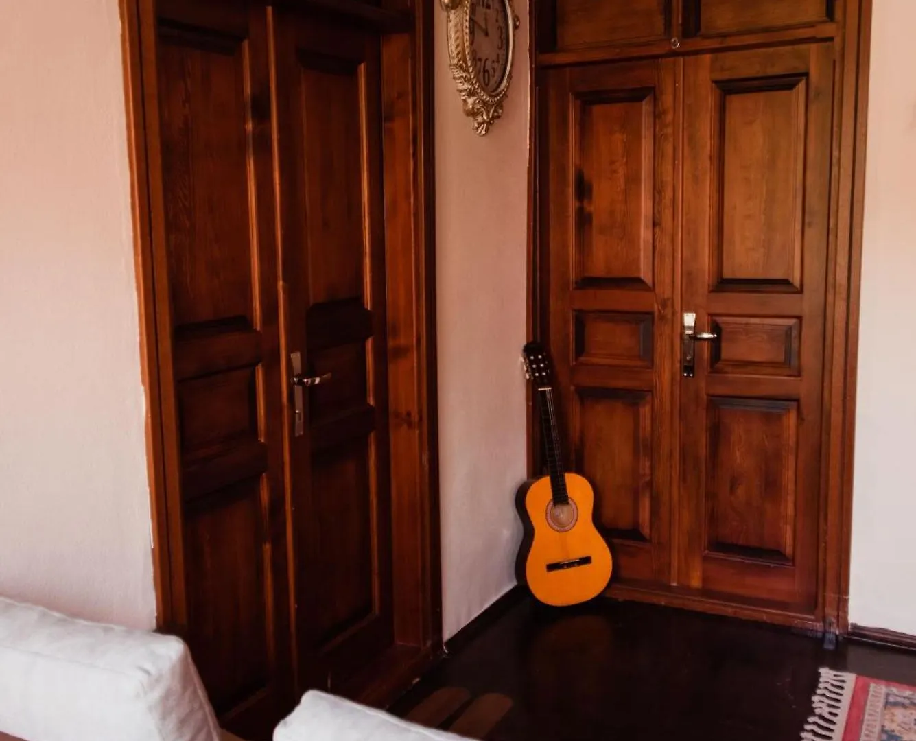 Hostel Lily Town Hotel Antalya