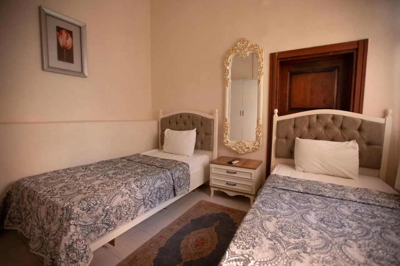 Lily Town Boutique Hotel Antalya 0*,  Turquie